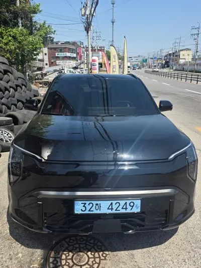 Kia EV3 2026, 12690 км, за 35180000 KRW