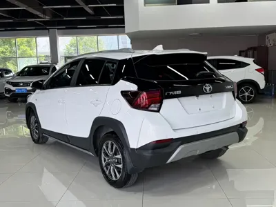 Toyota Yaris L 2022, 28000 км, за 69800 CNY