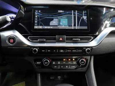 Kia Niro 2021, 73016 км, за 18500000 KRW - фото 11