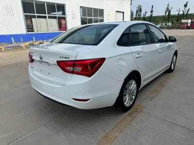 Buick Excelle 2017, 80000 км, за 27599 CNY - фото 9