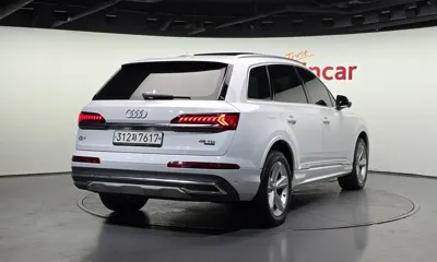 Audi Q7 2020, 174975 км, за 39900000 KRW