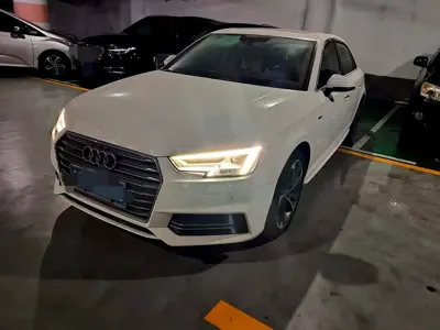 Audi A4L · 2017 год