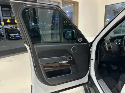 Land Rover Range Rover 2018, 130000 км, за 495000 CNY - фото 10