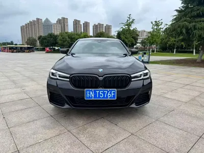 BMW 5 Series 2021, 50000 км, за 145000 CNY