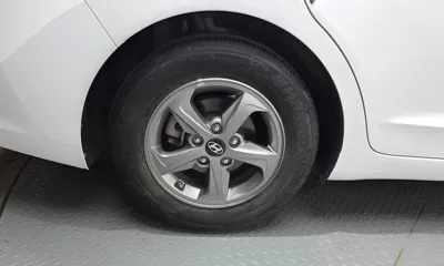 Hyundai Avante 2018, 133393 км, за 7800000 KRW - фото 5