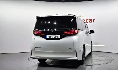 Toyota Alphard 2025, 21180 км, за 99900000 KRW - фото 4
