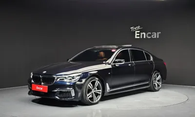 BMW 7-Series · 2019 год