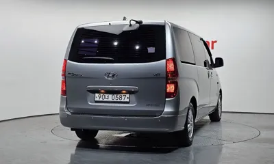 Hyundai Starex 2017, 104412 км, за 10500000 KRW