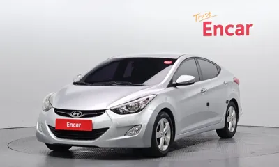 Hyundai Avante · 2012 год