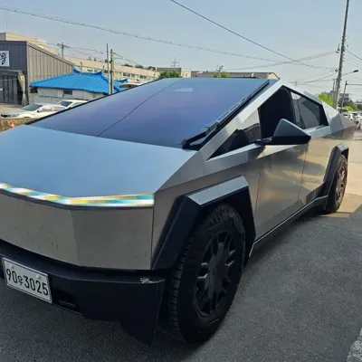 Tesla Cybertruck 2024, 11478 км, за 135800000 KRW