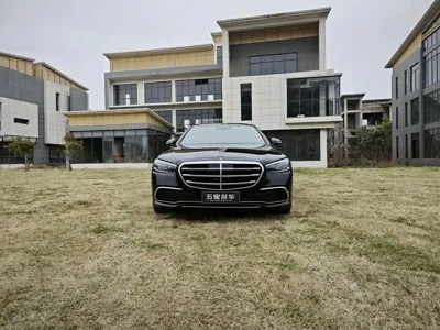 Mercedes-Benz S-Class 2022, 40000 км, за 586000 CNY
