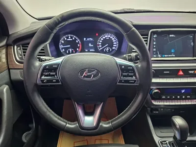 Hyundai Sonata 2018, 88902 км, за 13700000 KRW - фото 7