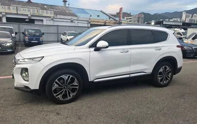 Hyundai Santafe 2020, 109000 км, за 17190000 KRW