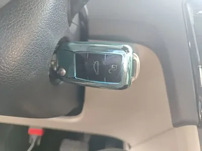 Volkswagen Santana 2016, 132300 км, за 21400 CNY - фото 9