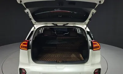 Kia Niro 2020, 97476 км, за 18200000 KRW - фото 20
