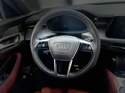Audi Q6 2025, 5300 км, за 368000 CNY - фото 7