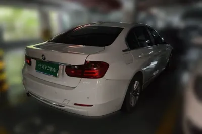 BMW 3 Series 2015, 128700 км, за 61311.14 CNY - фото 6