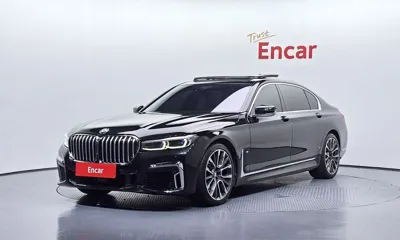 BMW 7-Series · 2020 год