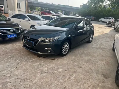 Mazda 3 Axela · 2016 год