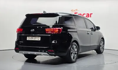 Kia Canival 2019, 118620 км, за 11190000 KRW