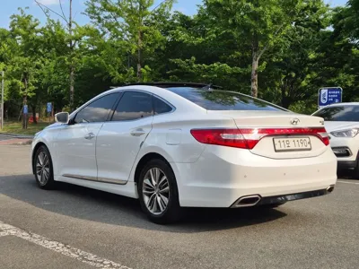 Hyundai Grandeur 2016, 233670 км, за 4600000 KRW