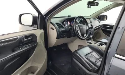 Chrysler Grand Voyager 2014, 164878 км, за 7900000 KRW - фото 10