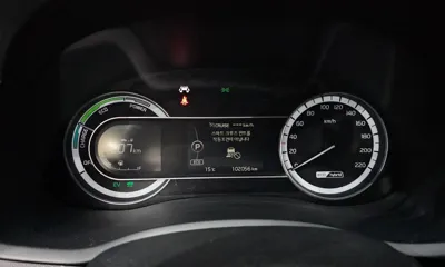 Kia Niro 2018, 102056 км, за 14000000 KRW - фото 8