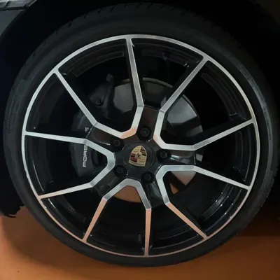 Porsche Taycan 2025, 15500 км, за 14320000 KRW - фото 6