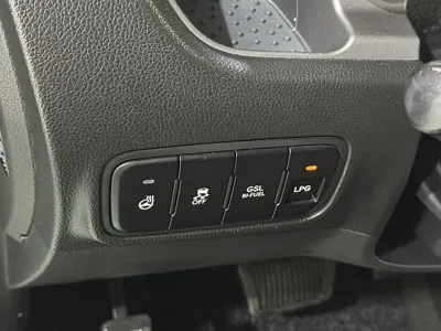 Kia Ray 2017, 175048 км, за 7500000 KRW - фото 13