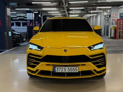 Lamborghini Urus · 2020 год