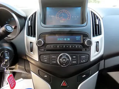 ChevroletGMDaewoo Cruze 2015, 61515 км, за 3500000 KRW - фото 13