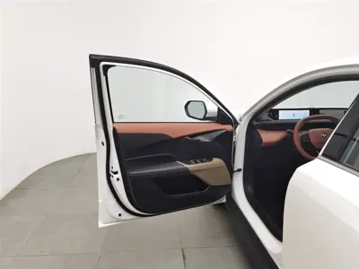 Changan Eado 2025, 8700 км, за 56800 CNY - фото 8
