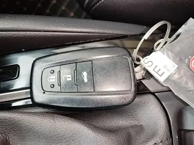 Toyota Corolla 2022, 98900 км, за 62800 CNY - фото 9