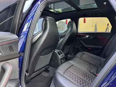 Audi RS 4 2019, 38000 км, за 338000 CNY - фото 5