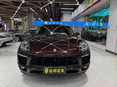 Porsche Macan 2016, 110000 км, за 116800 CNY