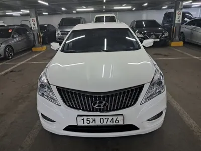Hyundai Grandeur · 2012 год