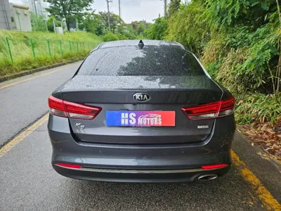 Kia K5 2016, 120000 км, за 8900000 KRW