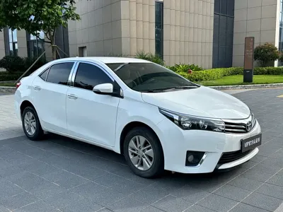 Toyota Corolla 2017, 130000 км, за 33800 CNY