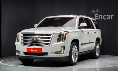 Cadillac Escalade · 2020 год
