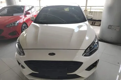Ford Focus 2021, 77800 км, за 78244.63 CNY
