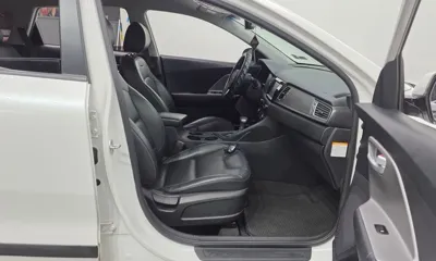 Kia Niro 2017, 95861 км, за 13000000 KRW - фото 26