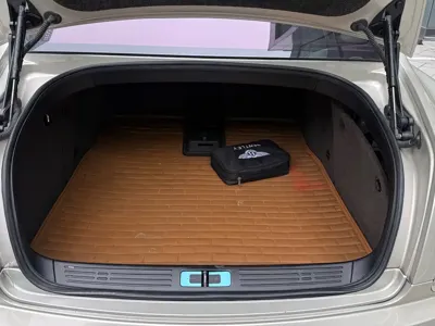 Bentley Flying Spur 2013, 145000 км, за 428000 CNY - фото 15