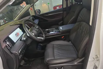 GAC Trumpchi M8 2024, 24200 км, за 167277.63 CNY - фото 17