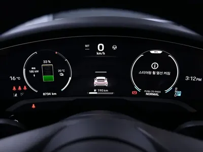 Porsche Taycan 2025, 8730 км, за 225000000 KRW - фото 8