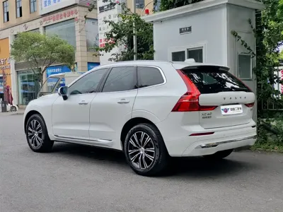 Volvo XC60 2022, 89000 км, за 147800 CNY