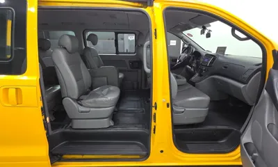 Hyundai Starex 2019, 99463 км, за 15000000 KRW - фото 12