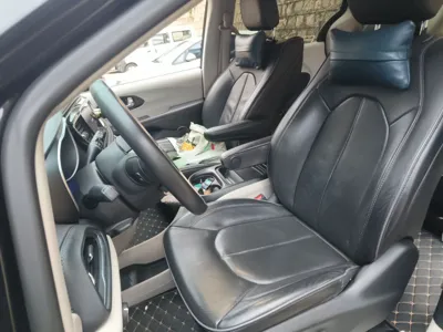 Chrysler Grand Voyager PHEV 2019, 27799 км, за 148888.57 CNY - фото 16