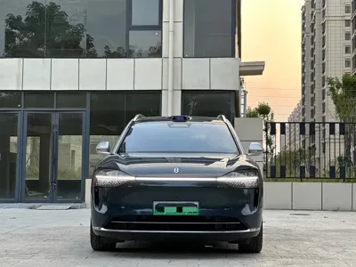 AITO 问界 AITO M9 2025, 23000 км, за 335800 CNY