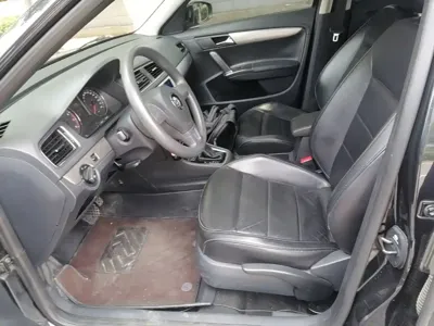 Volkswagen Lavida 2015, 114100 км, за 24600 CNY - фото 15