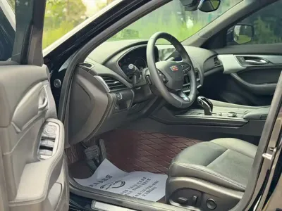 Cadillac CT5 2023, 39000 км, за 138800 CNY